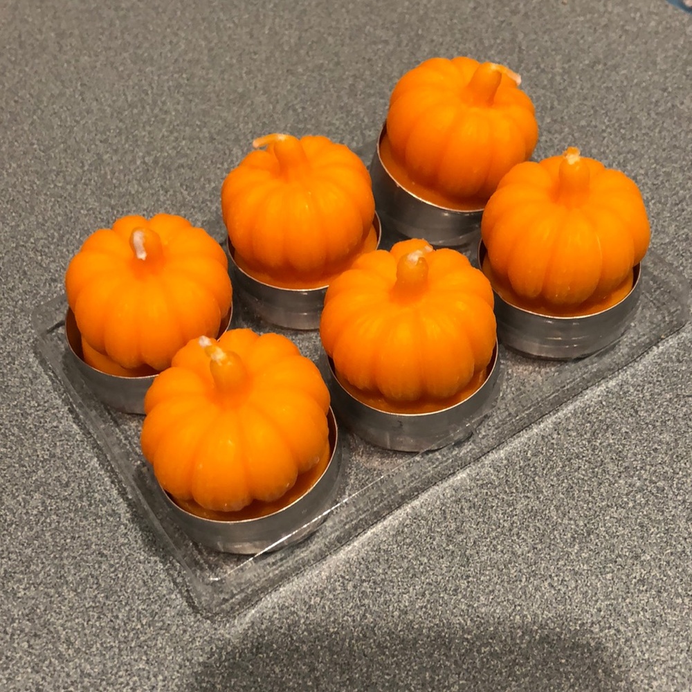 Pumpkin Tea Light Candles lot of 6